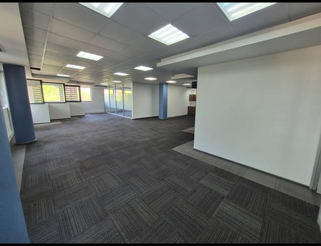 150M² OFFICE TO LET IN RIVONIA
